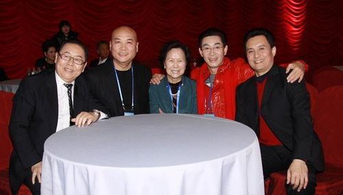 杨洁现场爆料视频播放大全,揭秘幕后故事与精彩瞬间  第3张