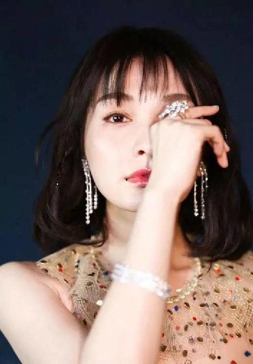 明星白鹿爆料视频大全下载,揭秘明星幕后故事 第2张 明星白鹿爆料视频大全下载,揭秘明星幕后故事 第2张